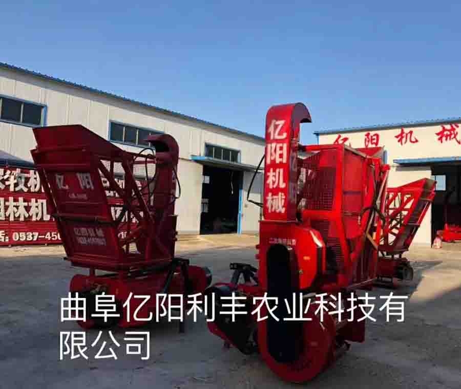 鍘草機(jī)