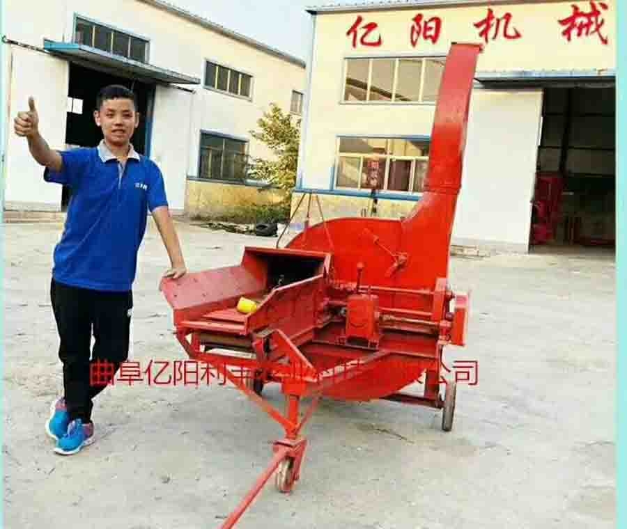 鍘草機(jī)